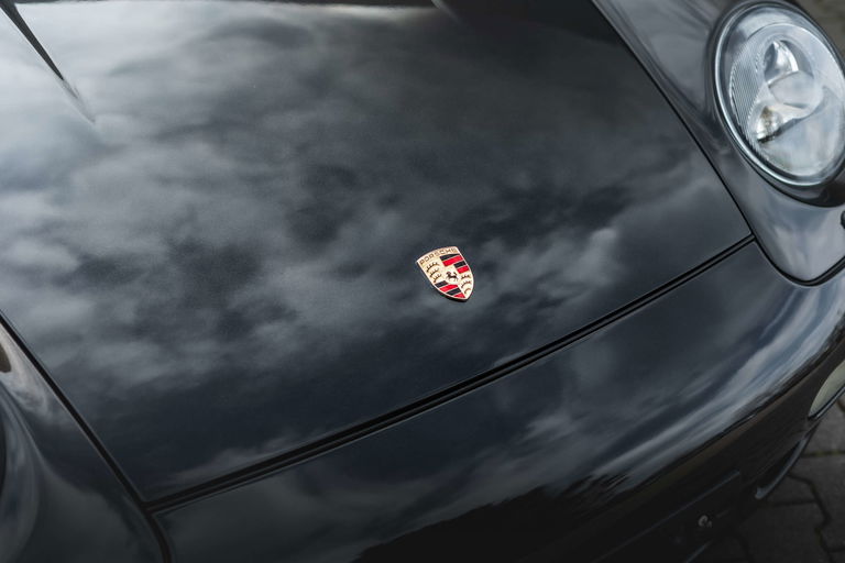 Porsche 993 Carrera 4S