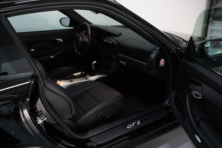 Porsche 996 GT2