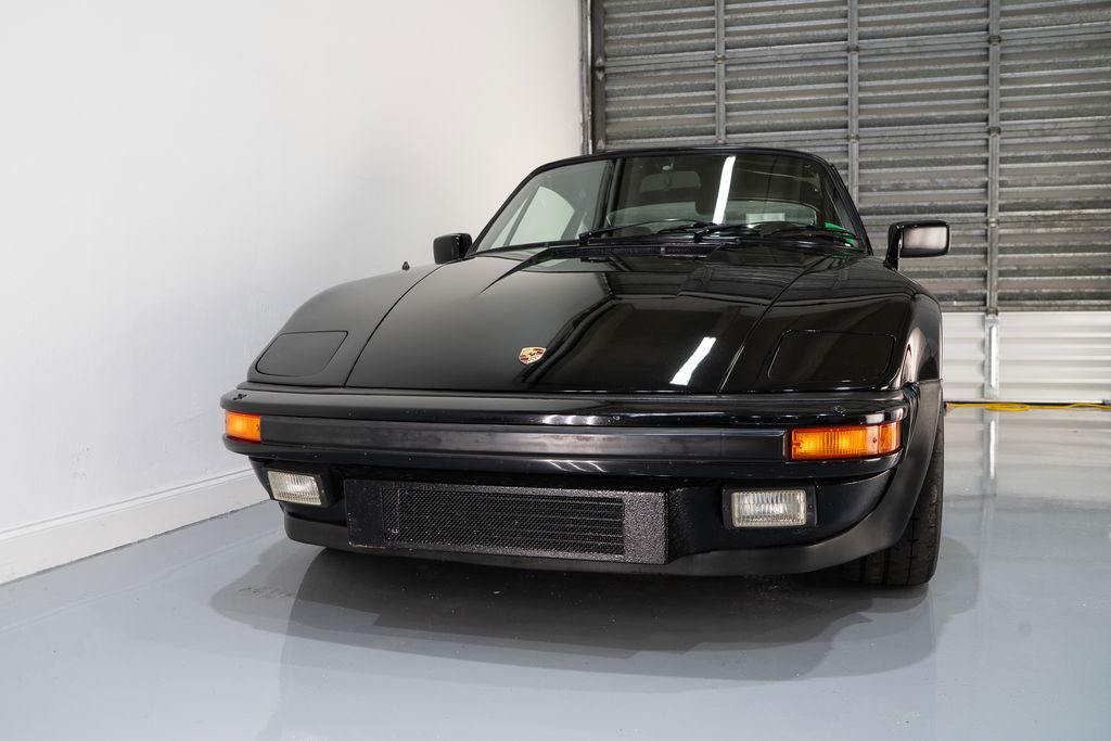 Porsche 911 Turbo 3.3 (US)