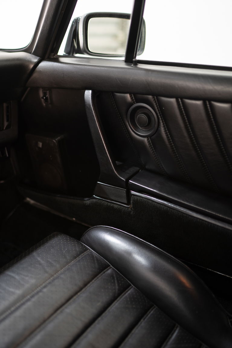 Porsche 911 Turbo 3.3 (US)