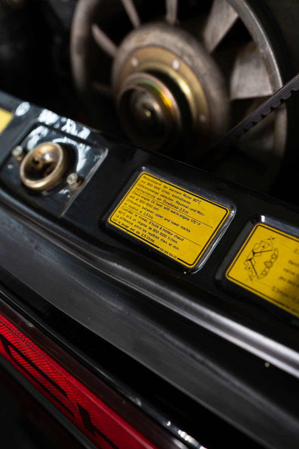 Porsche 911 Turbo 3.3 (US)