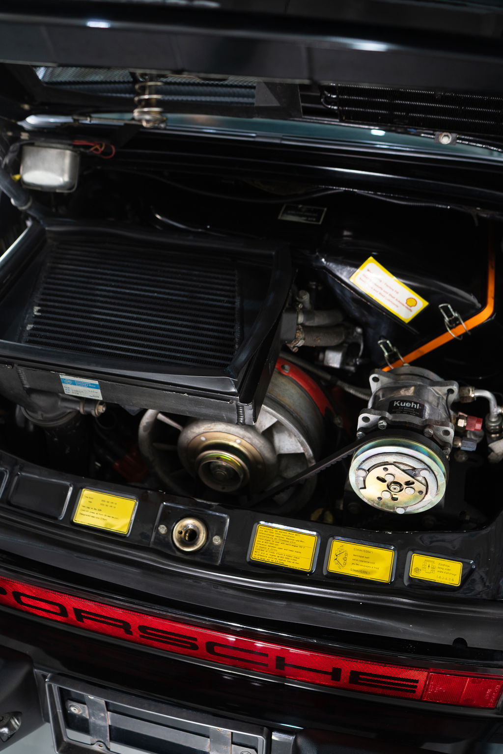 Porsche 911 Turbo 3.3 (US)