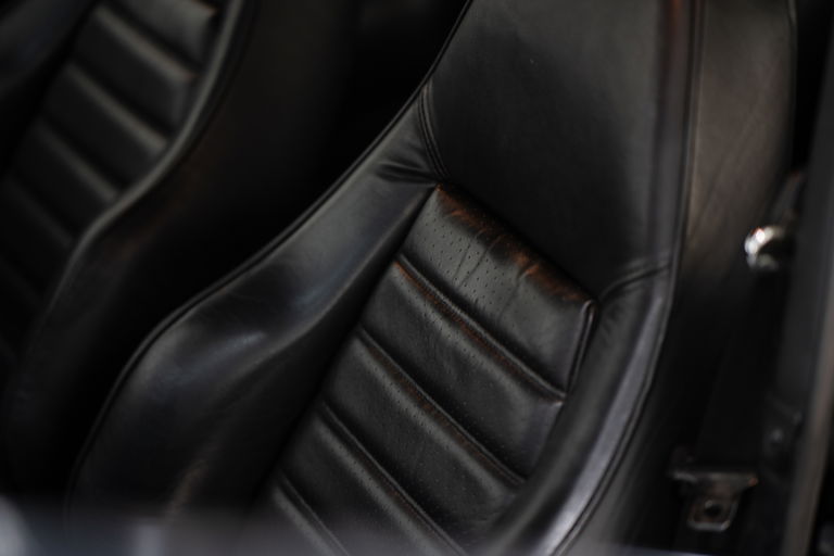 Porsche 911 Turbo 3.3 (US)