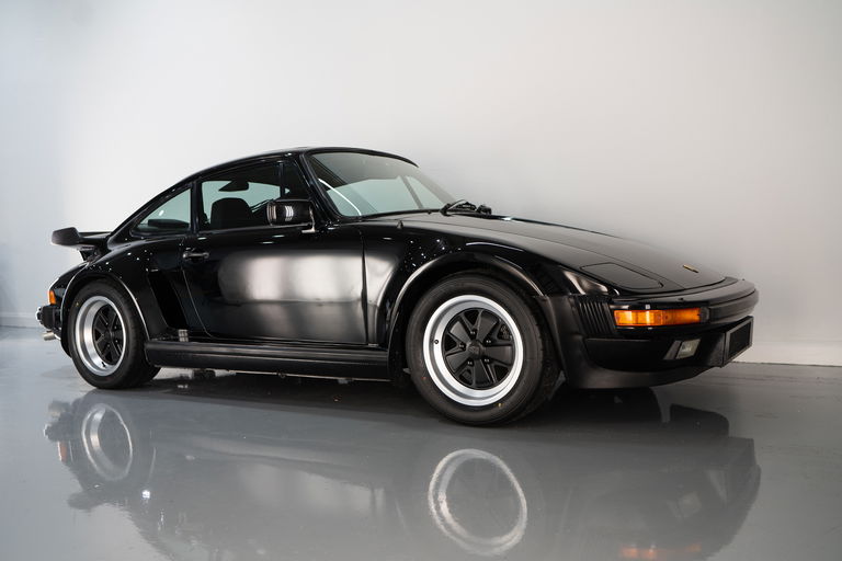 Porsche 911 Turbo 3.3 (US)