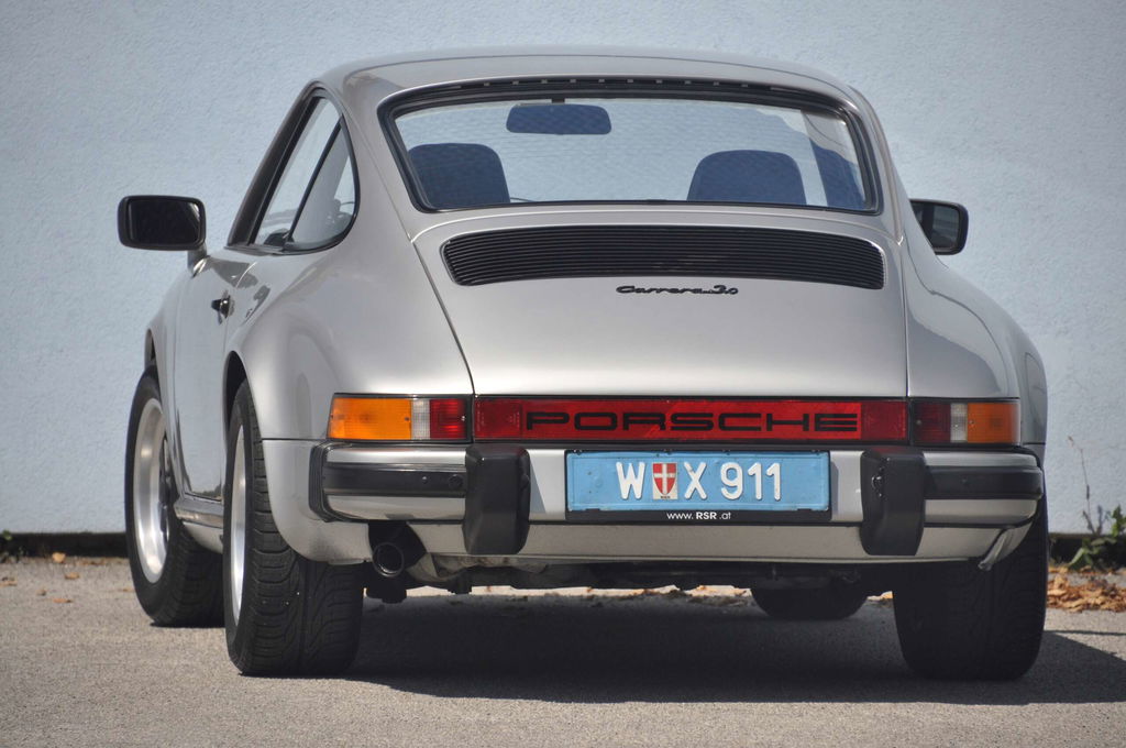 Porsche 911 Carrera 3,0
