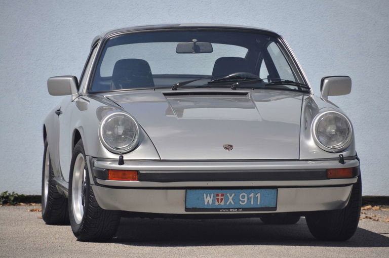 Porsche 911 Carrera 3,0