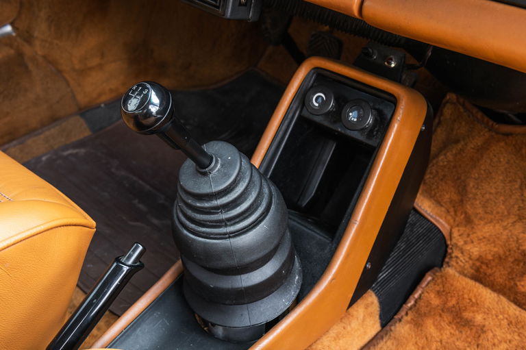 Porsche 911 Turbo 3.3 (US)