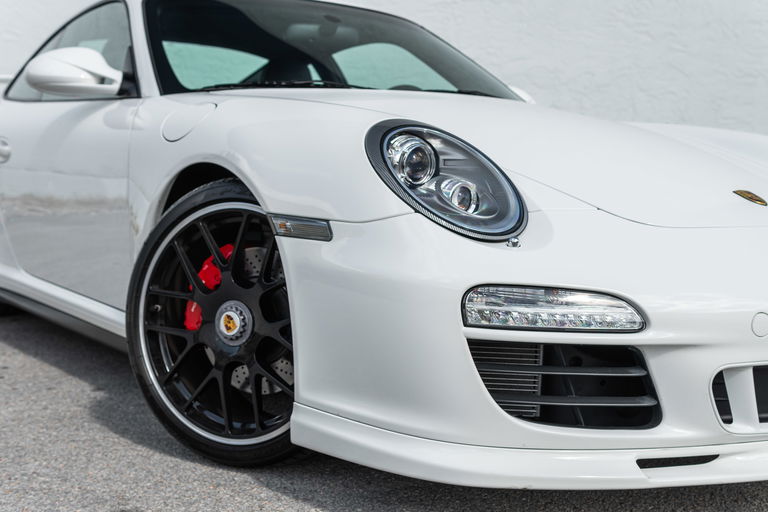 Porsche 997.2 Carrera GTS