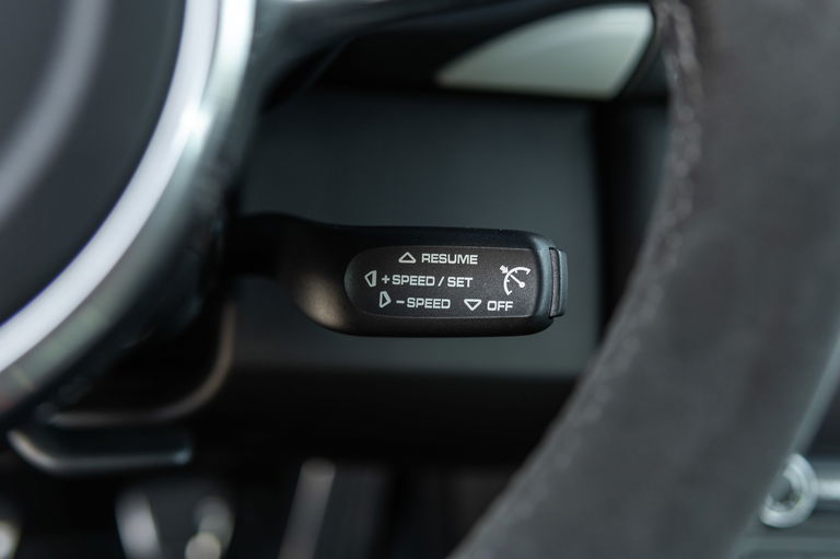 Porsche 997.2 Carrera GTS