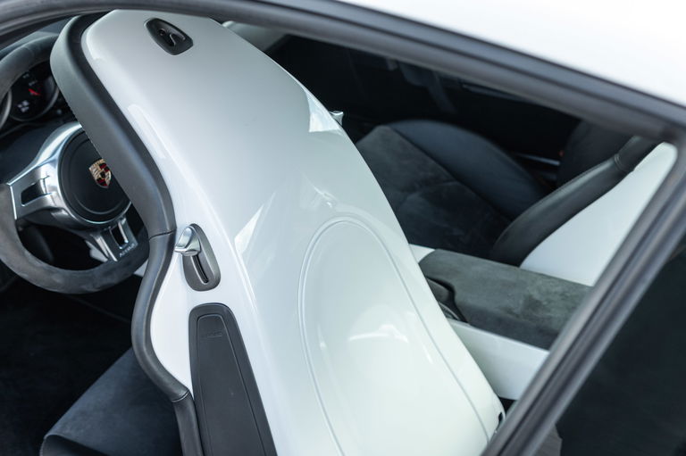 Porsche 997.2 Carrera GTS