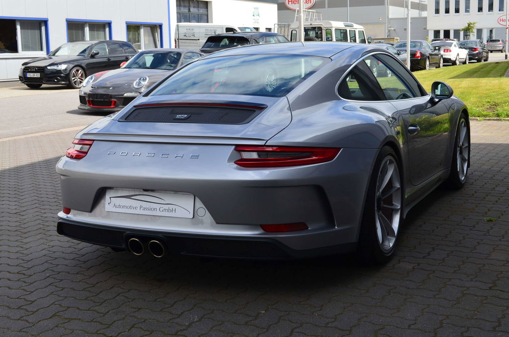 Porsche 991 GT3 Touring