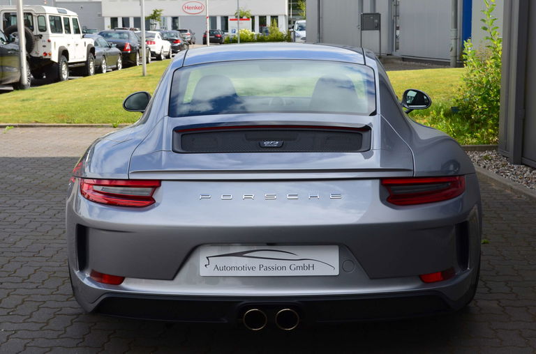 Porsche 991 GT3 Touring