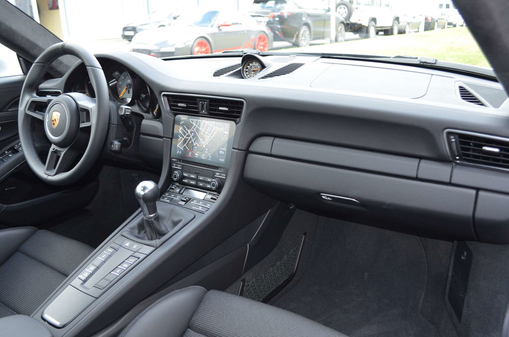 Porsche 991 GT3 Touring