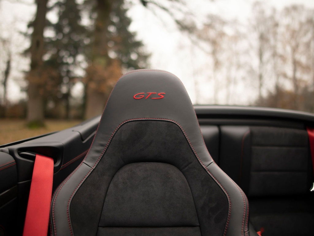 Porsche 991.2 Carrera GTS