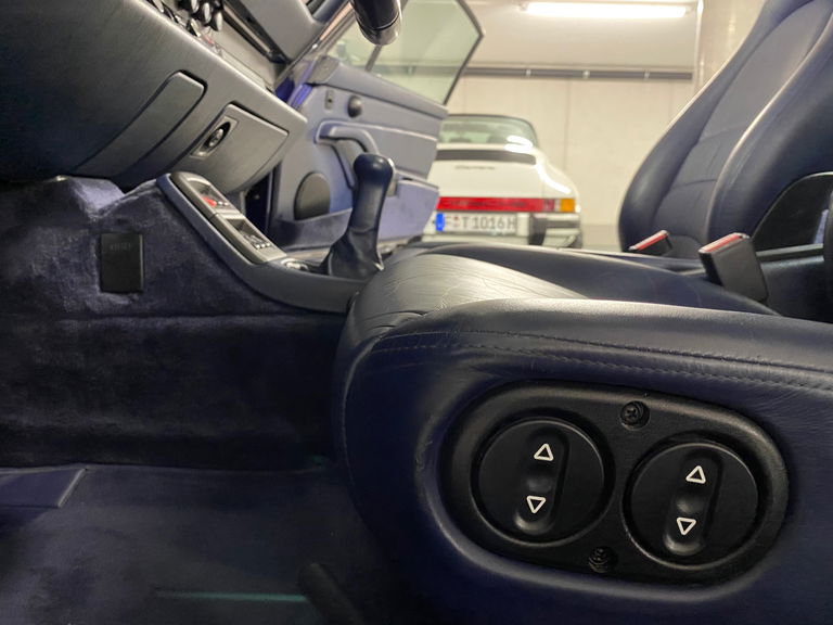 Porsche 993 Carrera 4