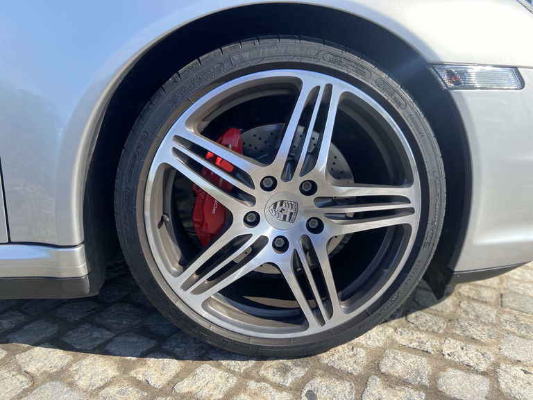 Porsche 997 Carrera 4S