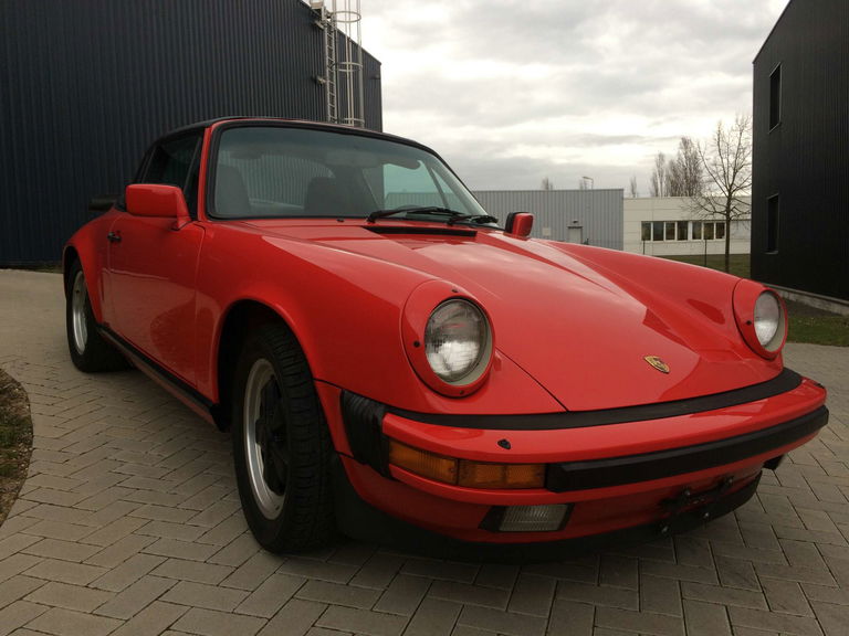 Porsche 911 Carrera 3.2