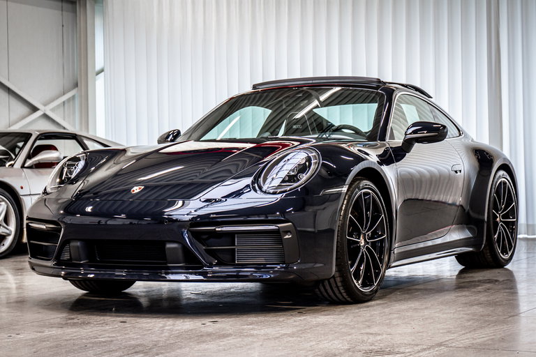 Porsche 992 Carrera 4S