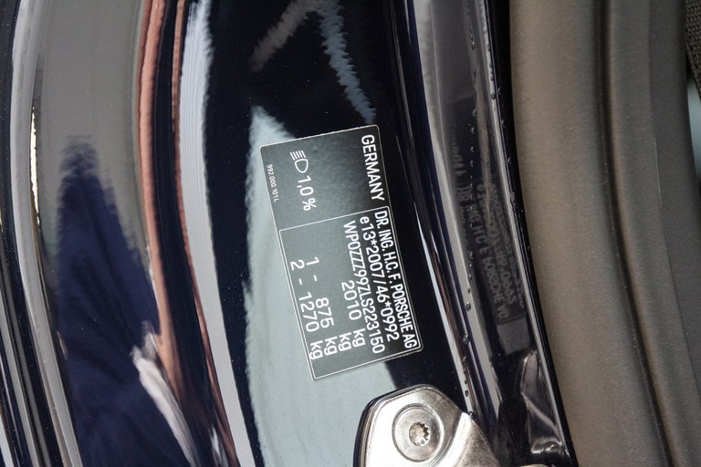 Porsche 992 Carrera 4S