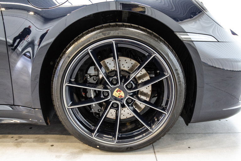 Porsche 992 Carrera 4S