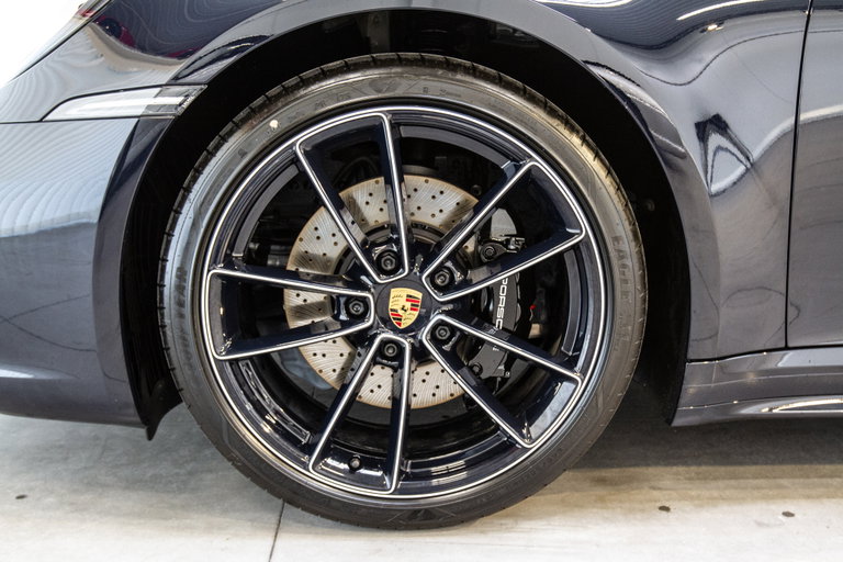 Porsche 992 Carrera 4S