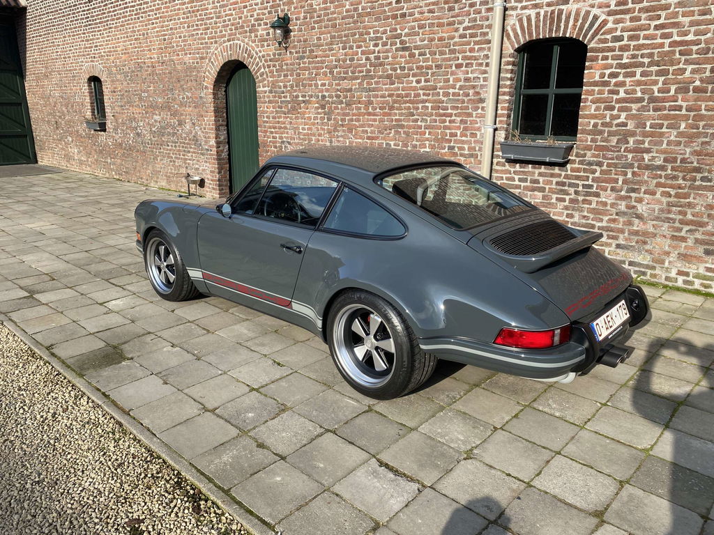 Porsche 911 Backdate