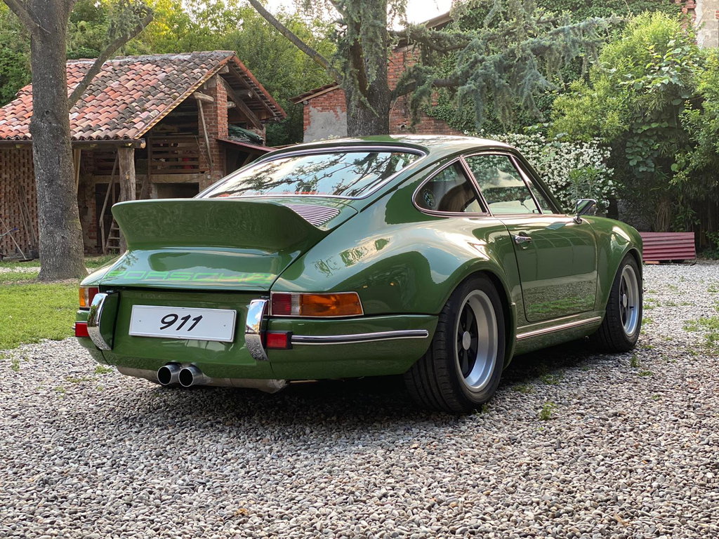 Porsche 911 Backdate