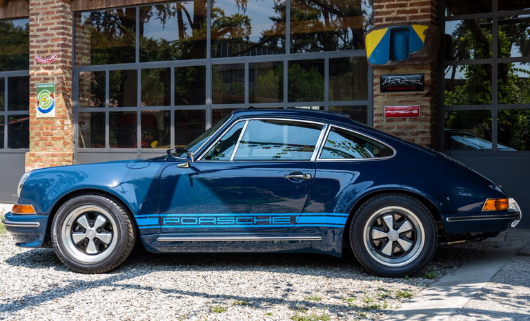 Porsche 911 Backdate
