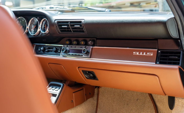 Porsche 911 Backdate