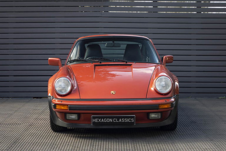 Porsche 911 Turbo 3.3