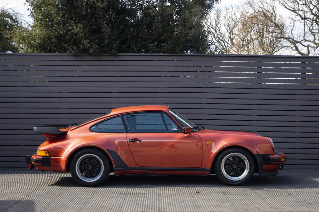 Porsche 911 Turbo 3.3