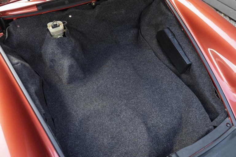 Porsche 911 Turbo 3.3