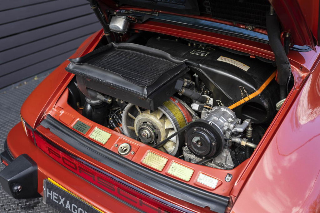 Porsche 911 Turbo 3.3