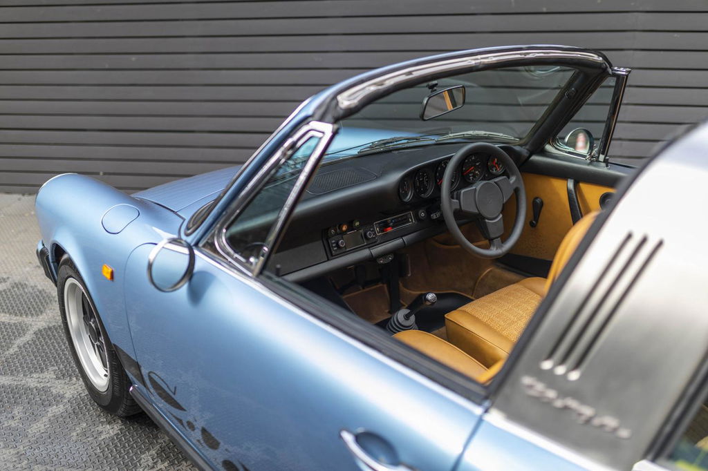 Porsche 911 Carrera 2,7