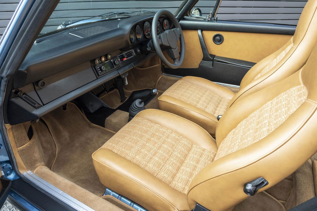 Porsche 911 Carrera 2,7