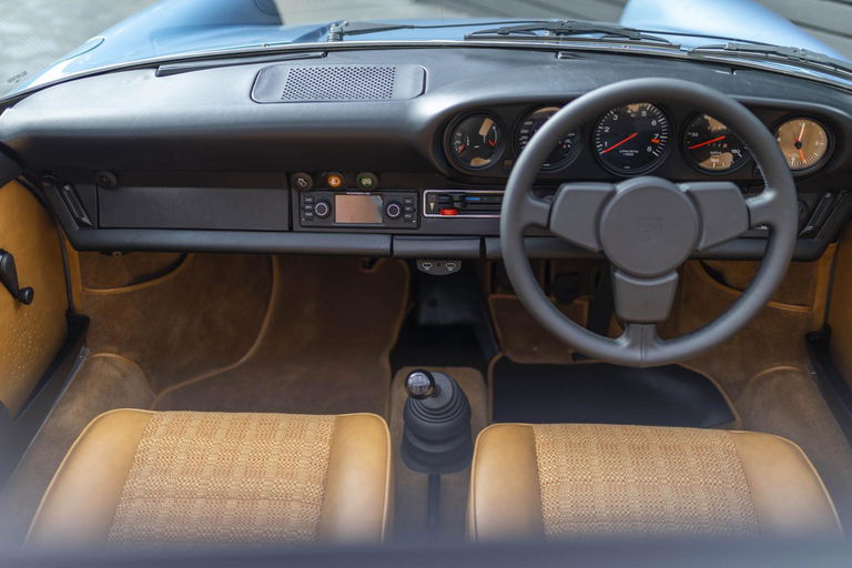 Porsche 911 Carrera 2,7