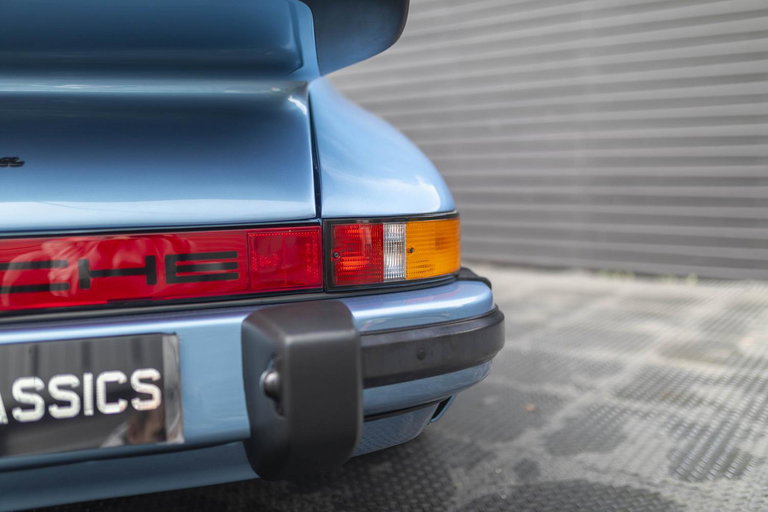Porsche 911 Carrera 2,7