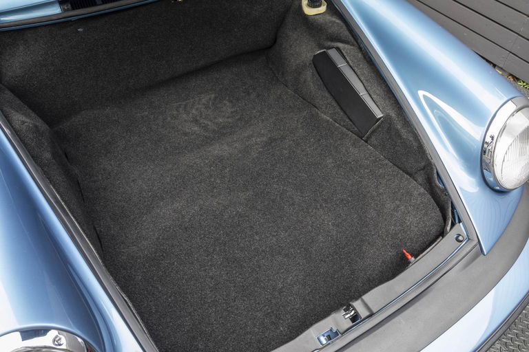 Porsche 911 Carrera 2,7