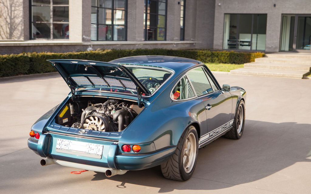 Porsche 911 Backdate