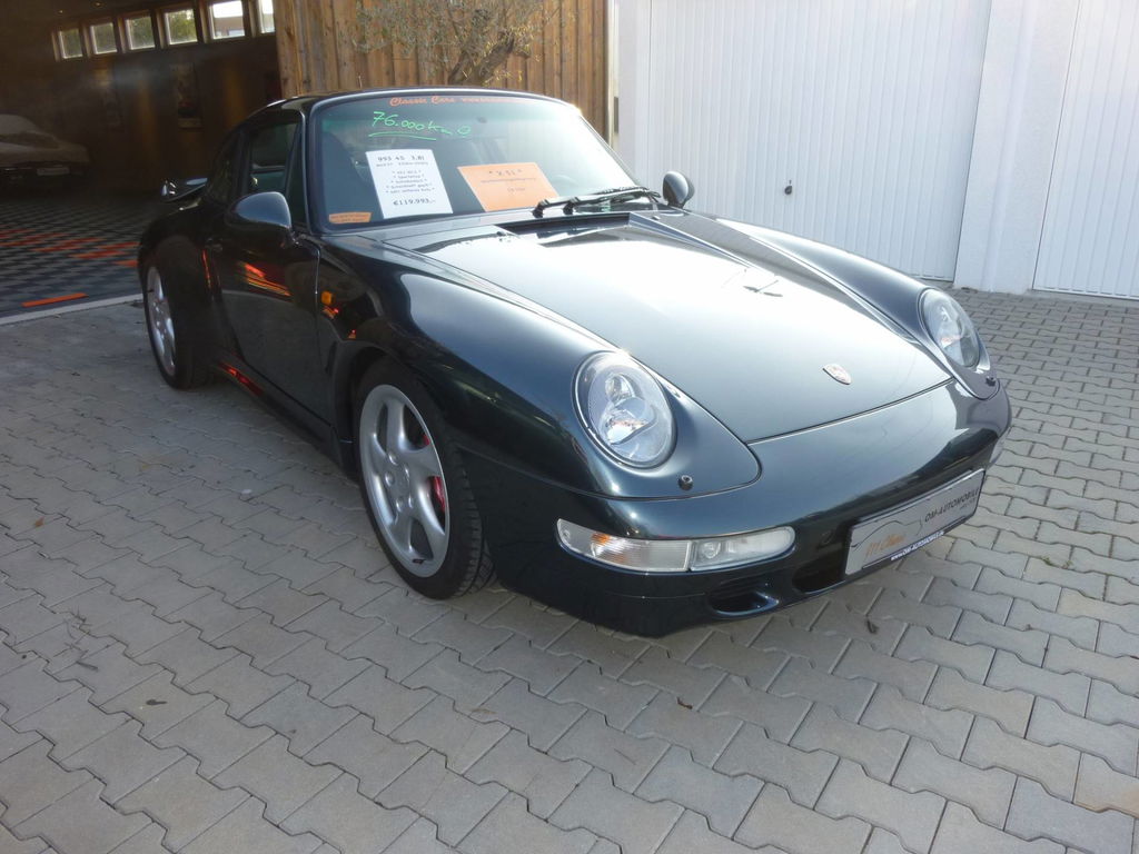 Porsche 993 Carrera 4S
