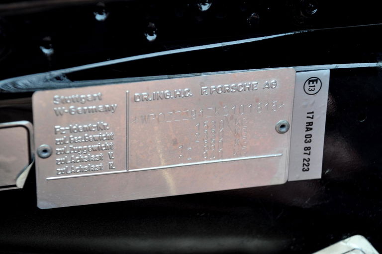 Porsche 911 Carrera 3.2 (KAT)