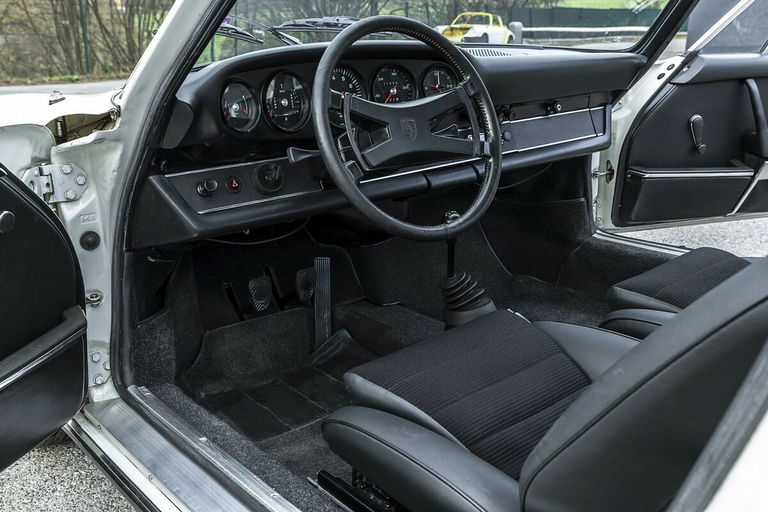 Porsche 911 Carrera RS