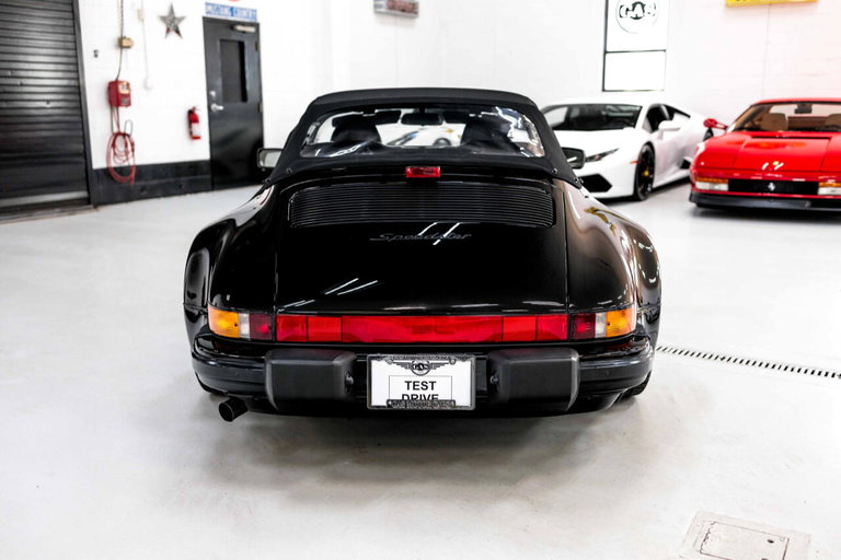 Porsche 911 Carrera 3.2 Speedster (US)