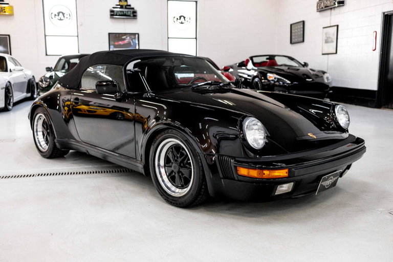Porsche 911 Carrera 3.2 Speedster (US)