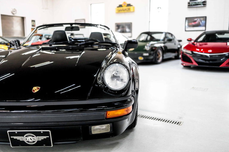 Porsche 911 Carrera 3.2 Speedster (US)