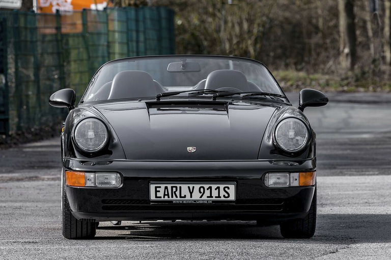 Porsche 964 Carrera 2 Speedster