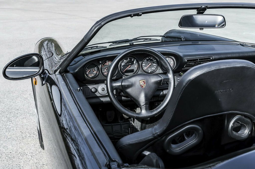 Porsche 964 Carrera 2 Speedster