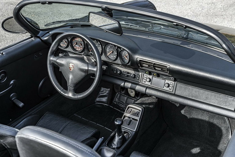 Porsche 964 Carrera 2 Speedster