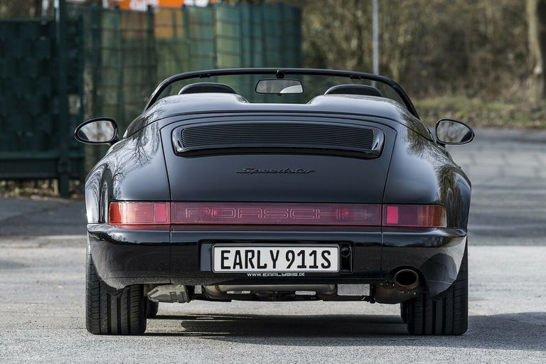 Porsche 964 Carrera 2 Speedster