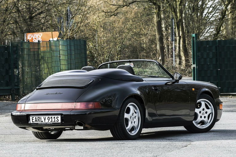 Porsche 964 Carrera 2 Speedster